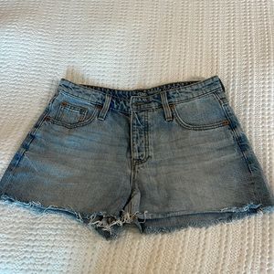 Gap vintage cutoff shorts